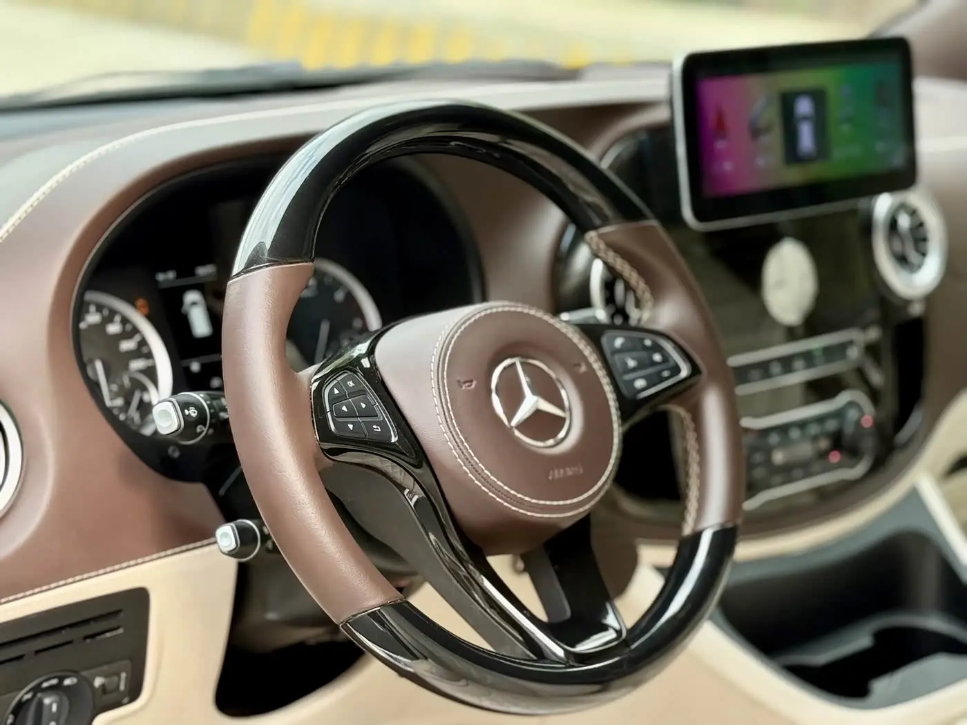 Mercedes-Benz Vito 2021 — Photo 14/19