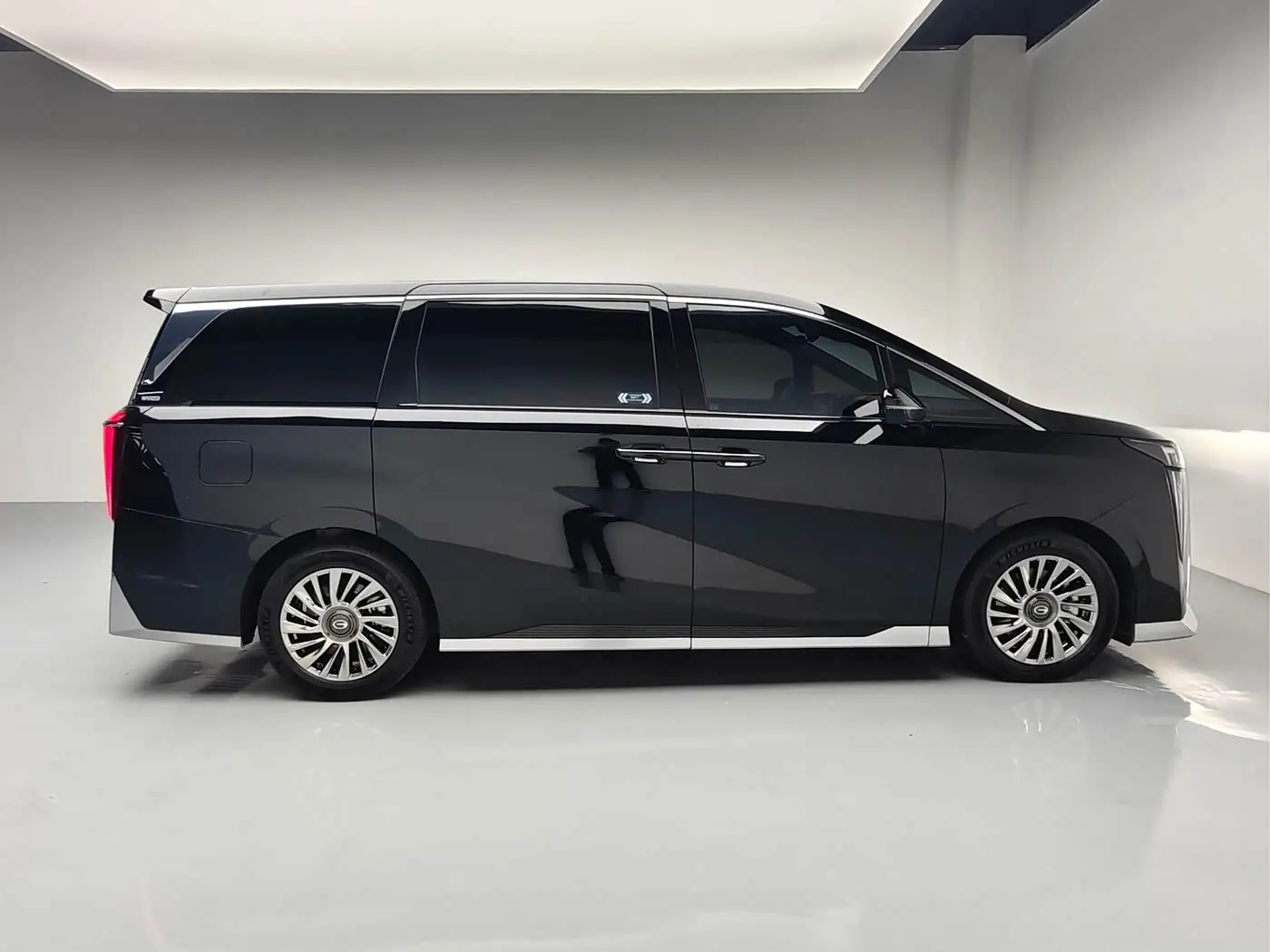 GAC Trumpchi Trumpchi M8 2026 — Фото 9/16