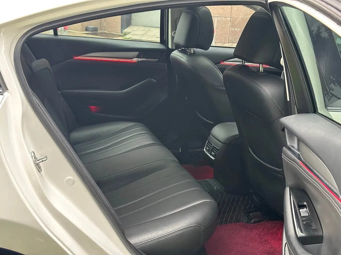 Mazda Atenza 2022 — Photo 6/13