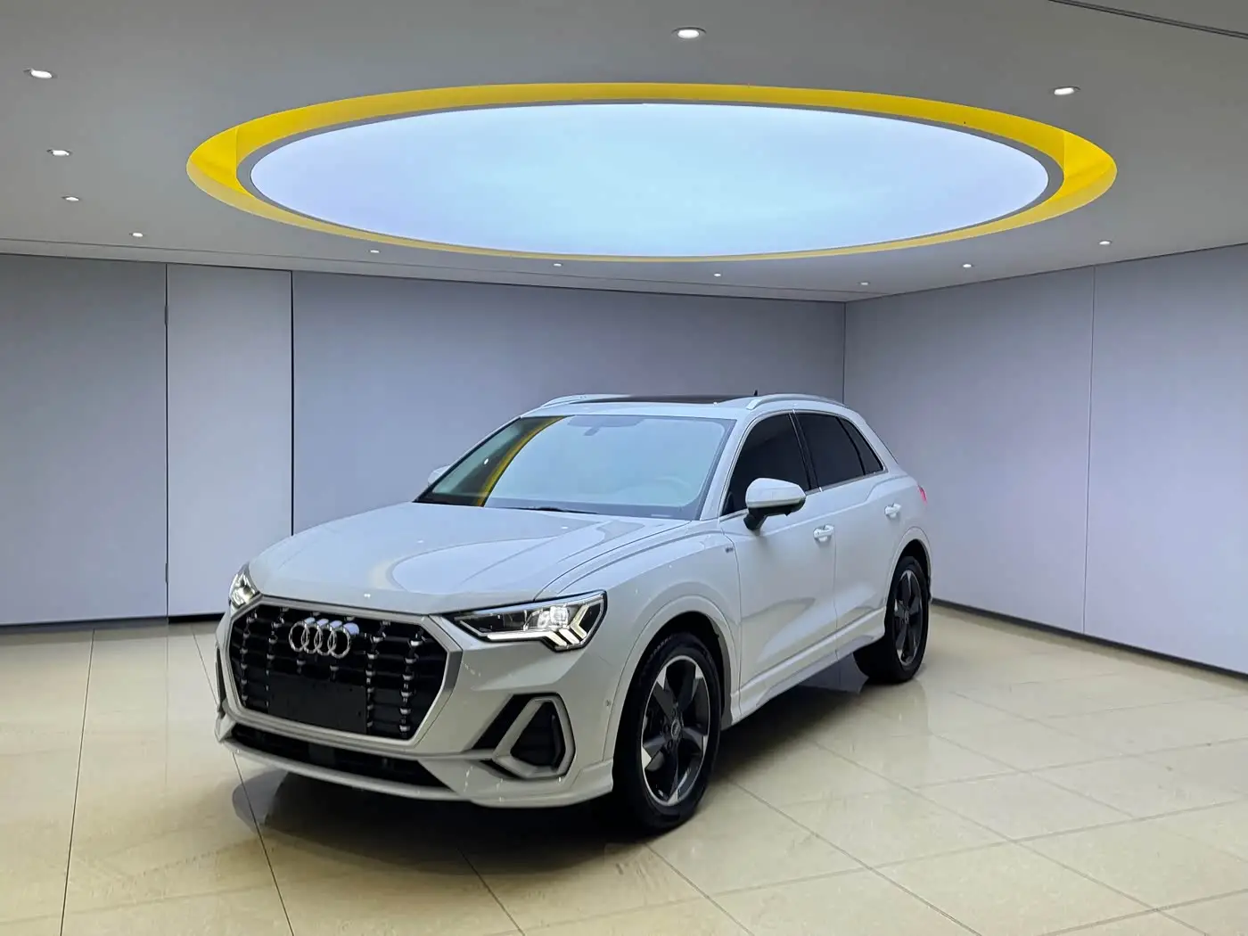 Audi Q3, 2022