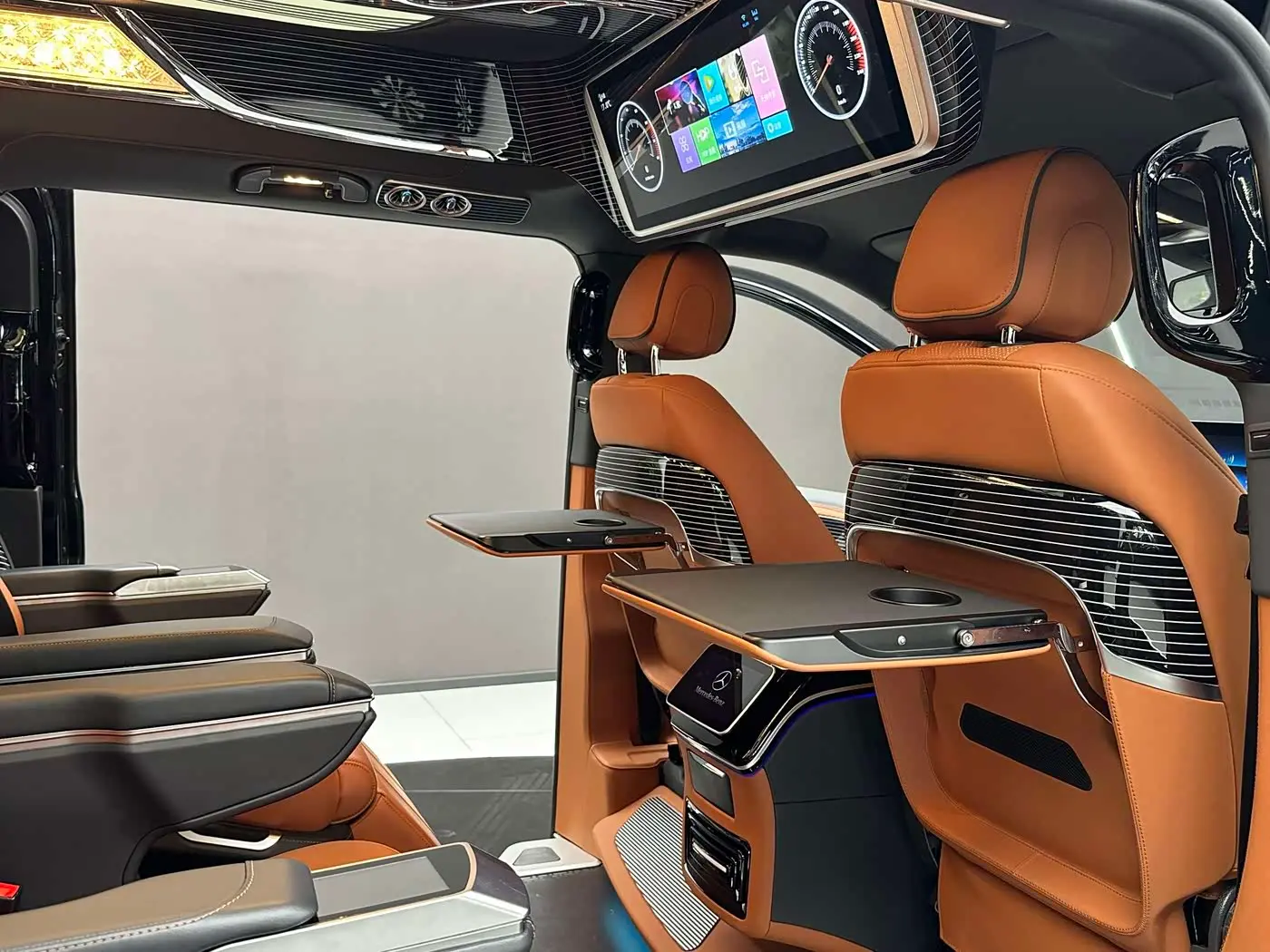Mercedes-Benz Vito 2023 — Фото 10/20