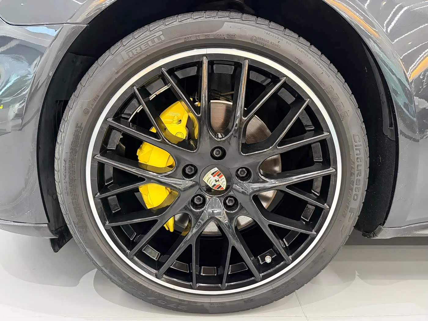 Porsche Panamera 2020 — Фото 15/18