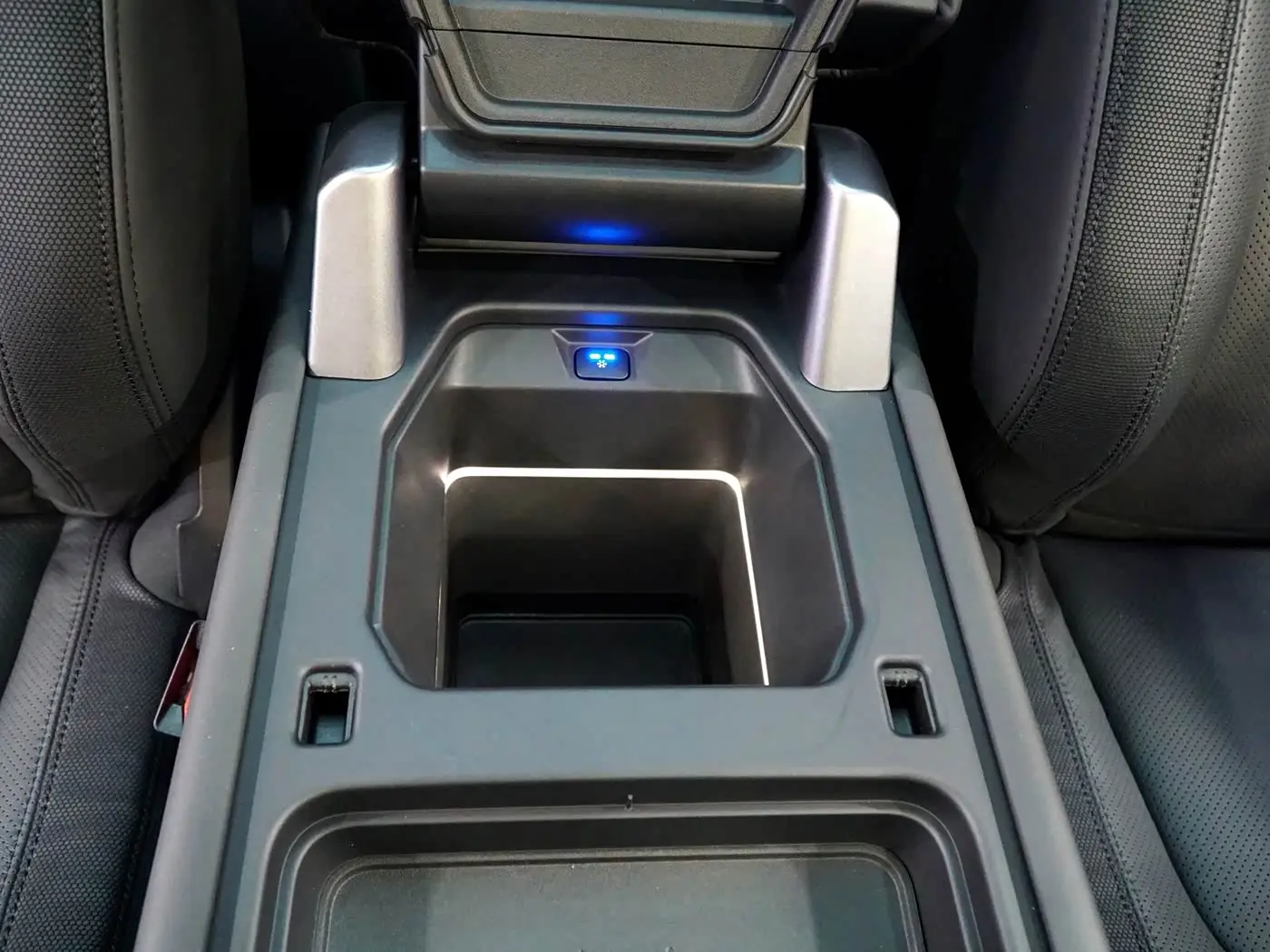 Land Rover Defender 2023 — Şəkil 17/20
