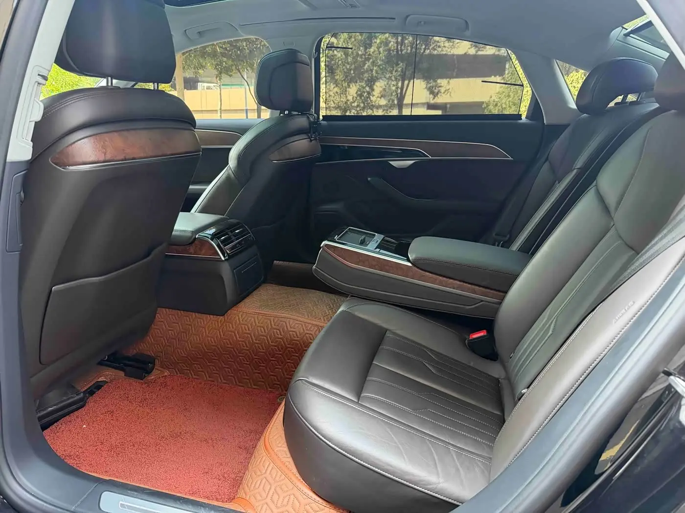 Audi A8 2019 — Photo 9/9