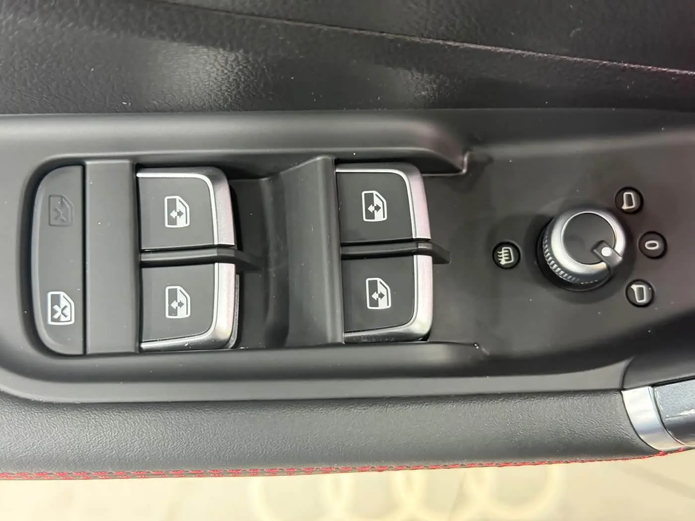 Audi Q2L 2022 — Şəkil 16/20