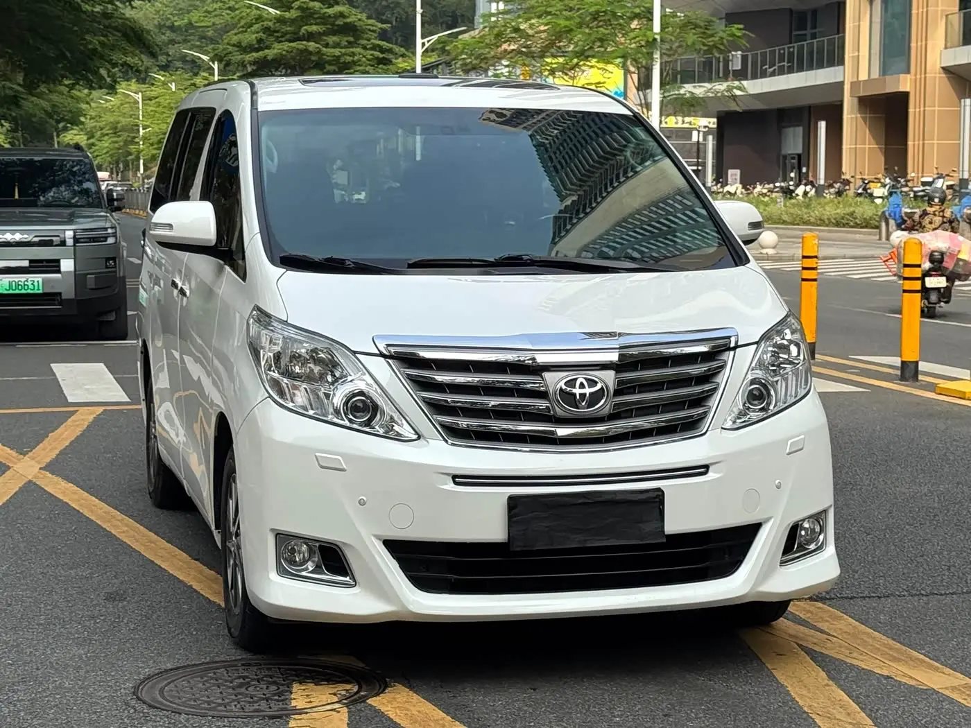 Toyota Alphard 2014 — ფოტო 3/20