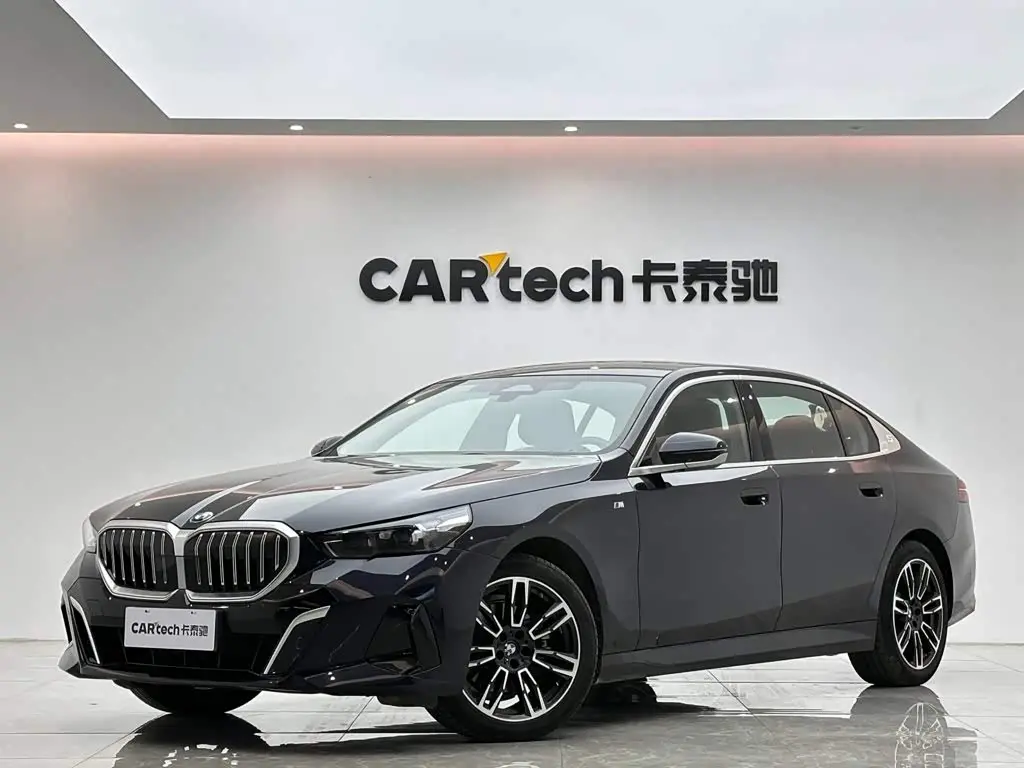BMW 5 Series 2024 — Şəkil 1/16