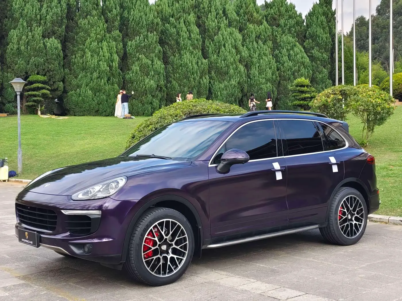 Porsche Cayenne 2017 — Фото 1/20