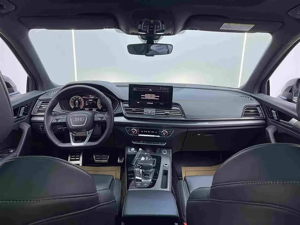 Audi Q5L 2024 — Фото 20/20