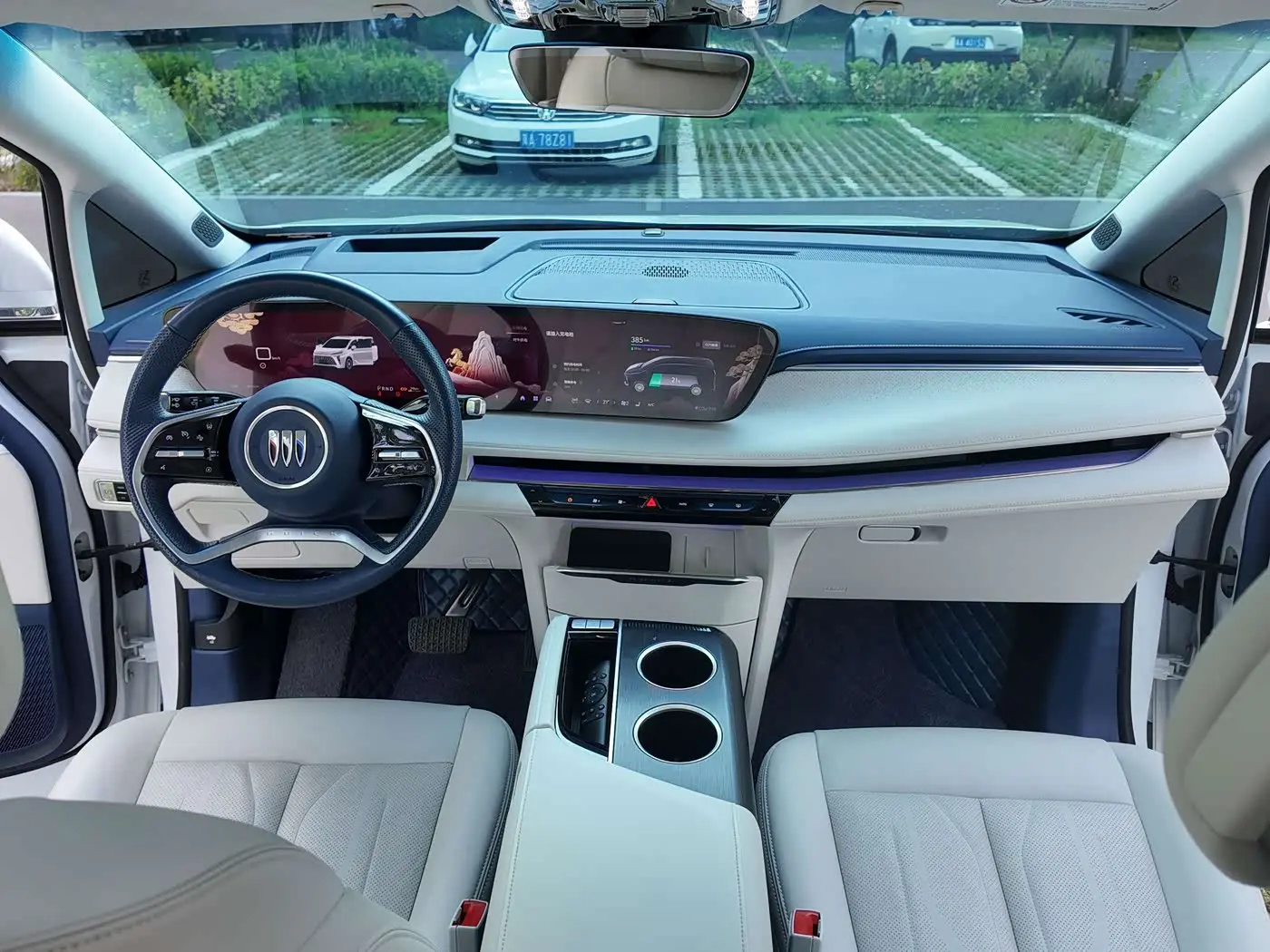 Buick GL8 New Energy 2025 — Фото 11/17