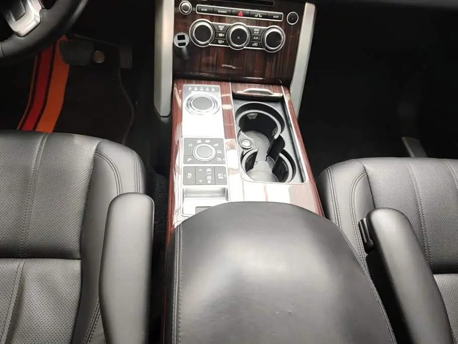 Land Rover Range Rover 2013 — Photo 16/16
