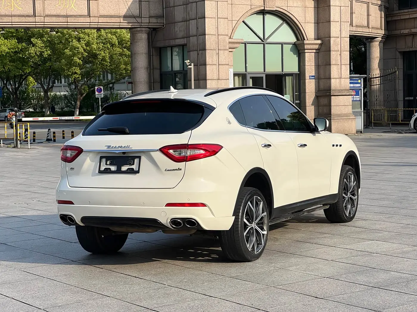 Maserati Levante 2018 — Photo 9/11