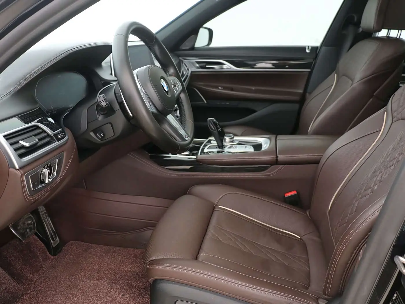 BMW 7 Series 2020 — Şəkil 10/16