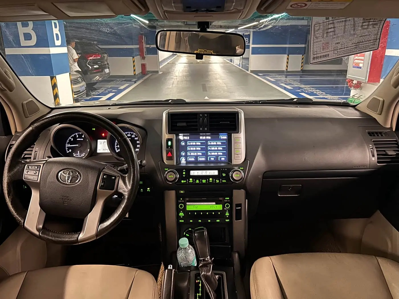 Toyota Prado 2012 — Şəkil 9/11