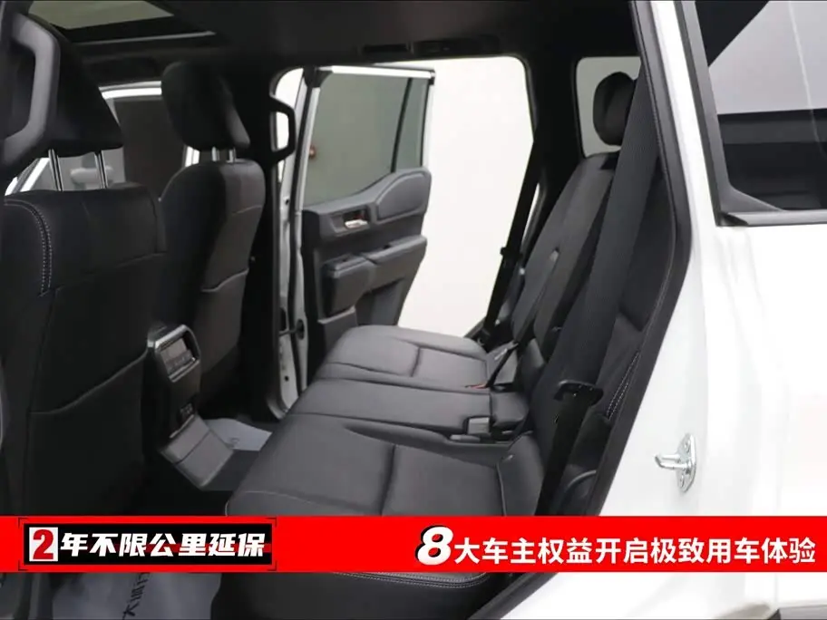 Toyota Prado 2025 — Photo 6/20
