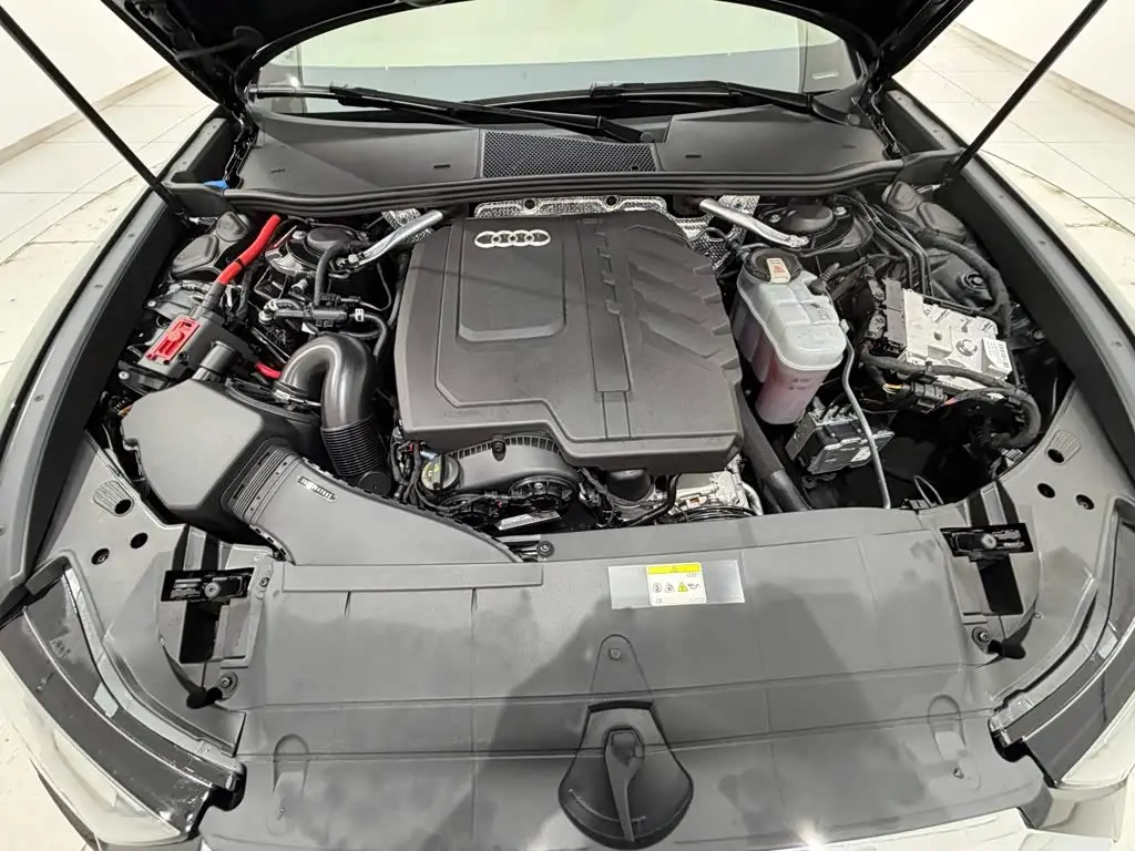 Audi A6L 2024 — Photo 10/20
