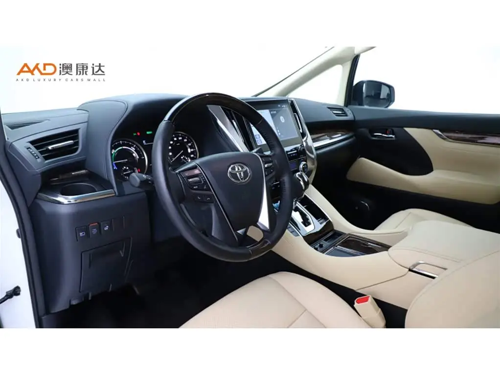 Toyota Alphard 2021 — Photo 6/11
