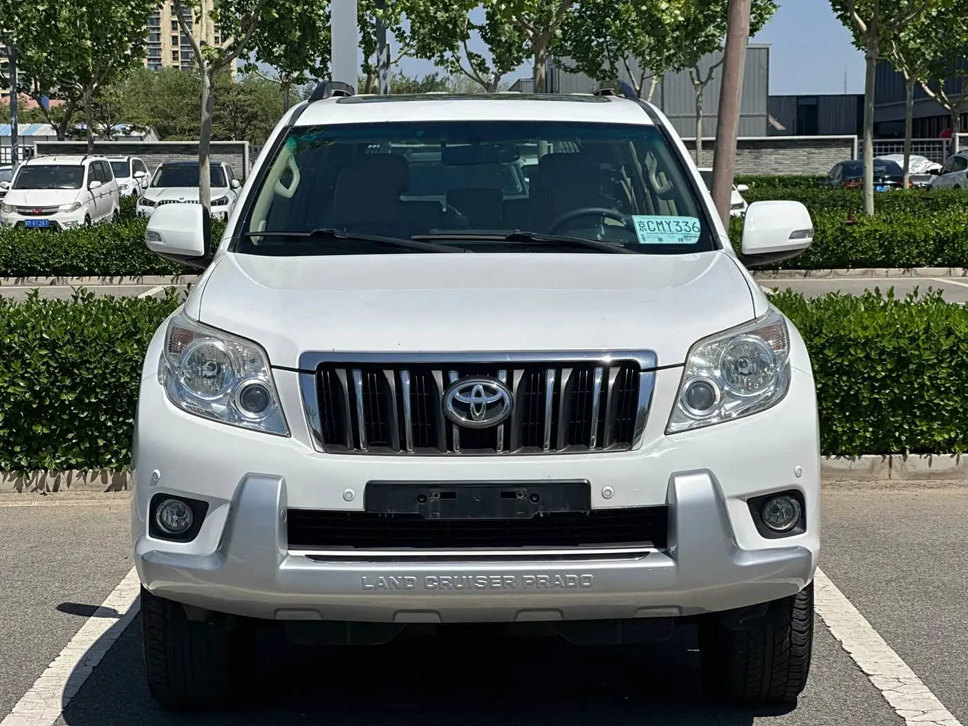Toyota Prado 2011 — Şəkil 2/15