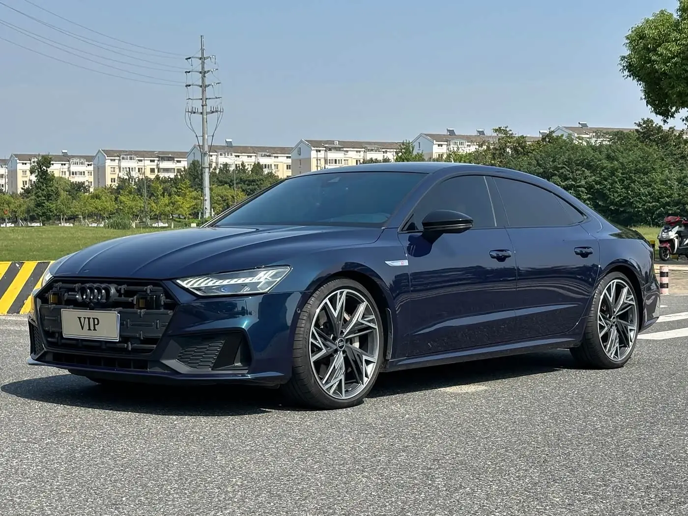 Audi A7L, 2022
