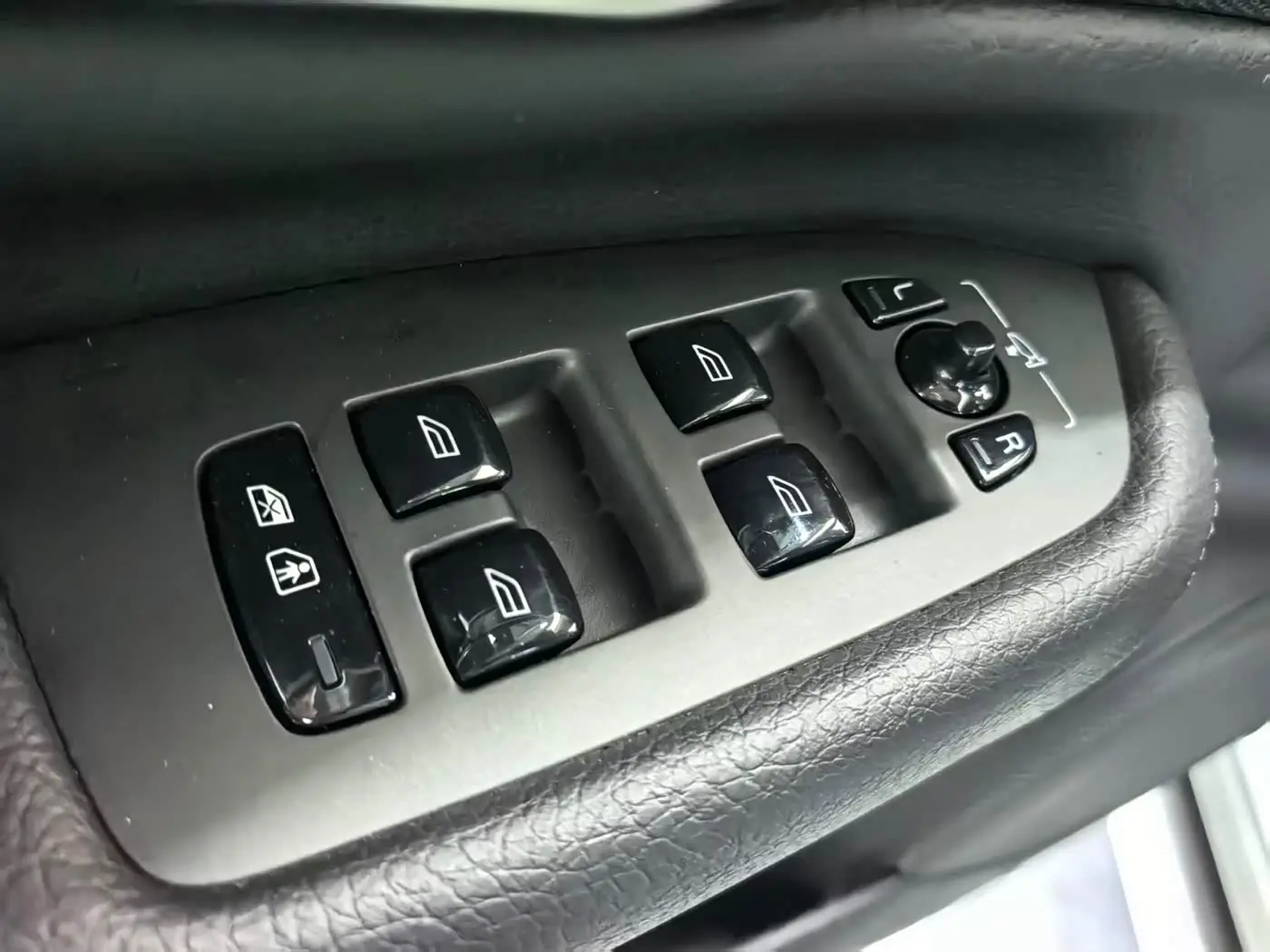 Volvo XC90 2019 — Şəkil 6/20