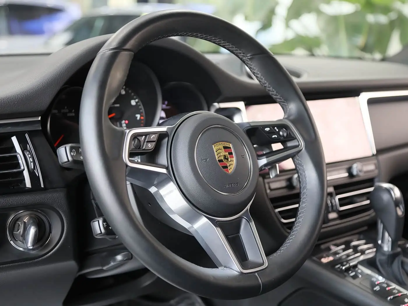 Porsche Macan 2021 — Şəkil 10/20