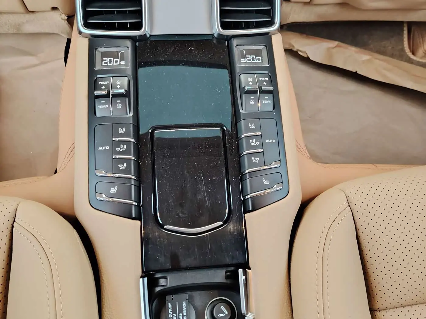 Porsche Panamera 2015 — Photo 12/20