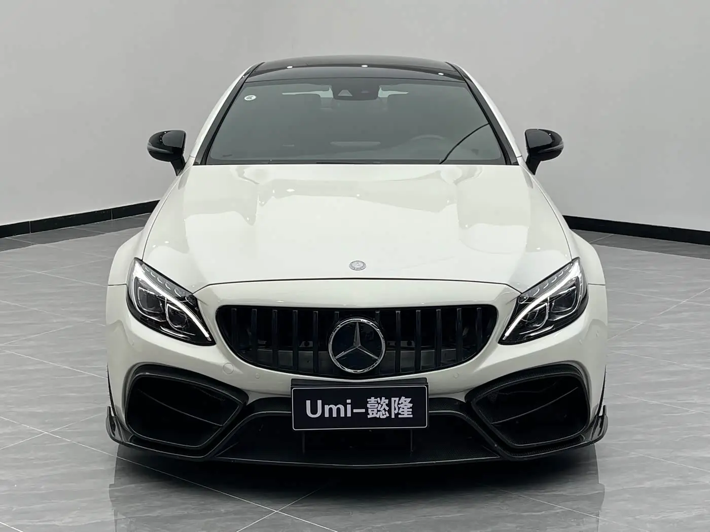 Mercedes-Benz C-Class AMG 2018 — Photo 2/15