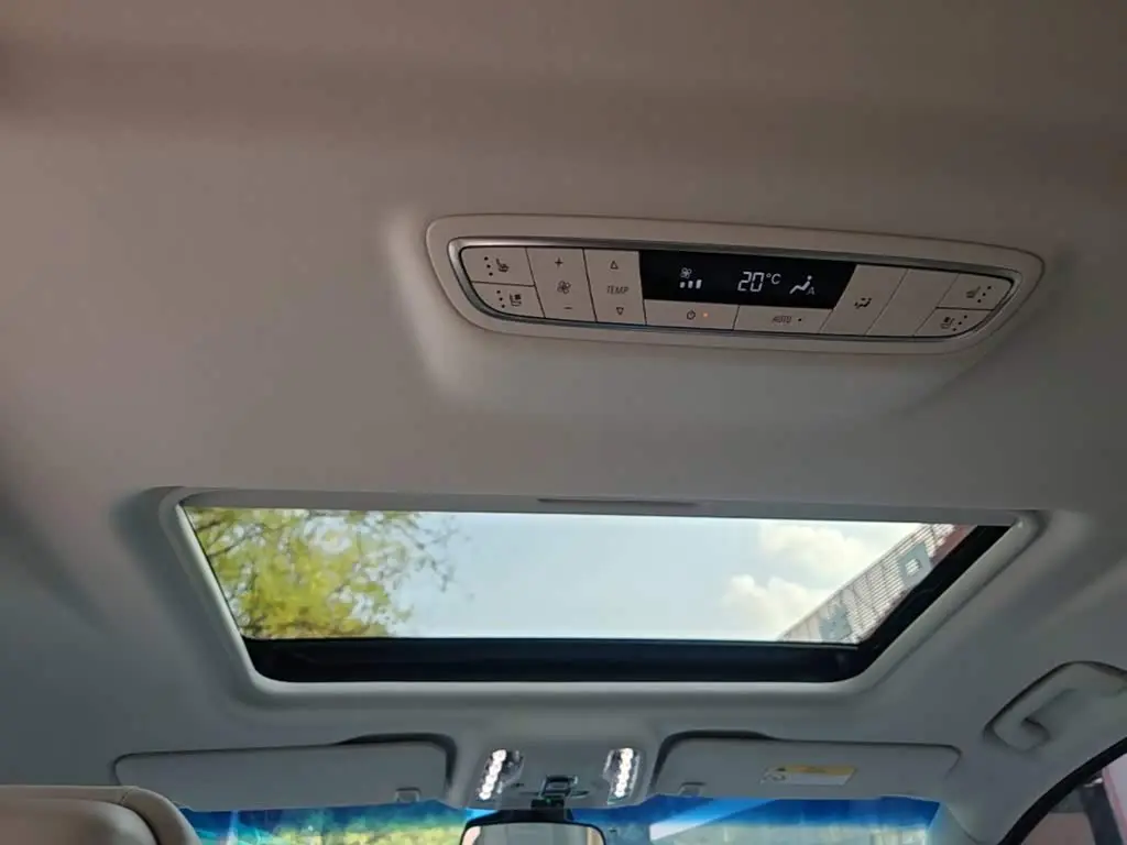 Buick GL8 New Energy 2024 — Şəkil 14/20