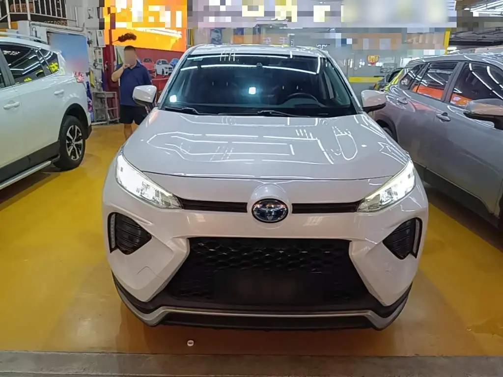 Toyota Wildlander New Energy 2022 — Фото 3/20