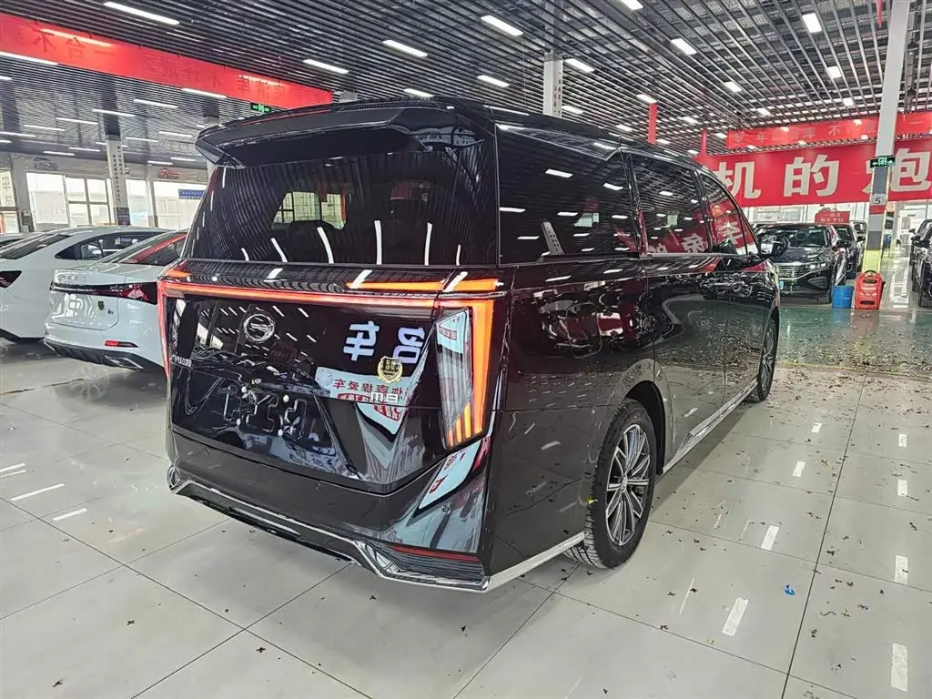 GAC Trumpchi Trumpchi M8 2026 — Şəkil 5/13