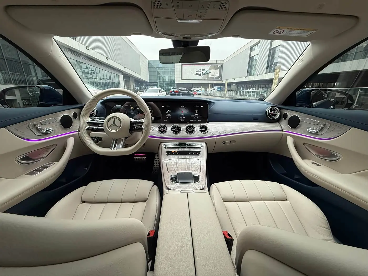 Mercedes-Benz E-Class 2023 — Şəkil 14/18