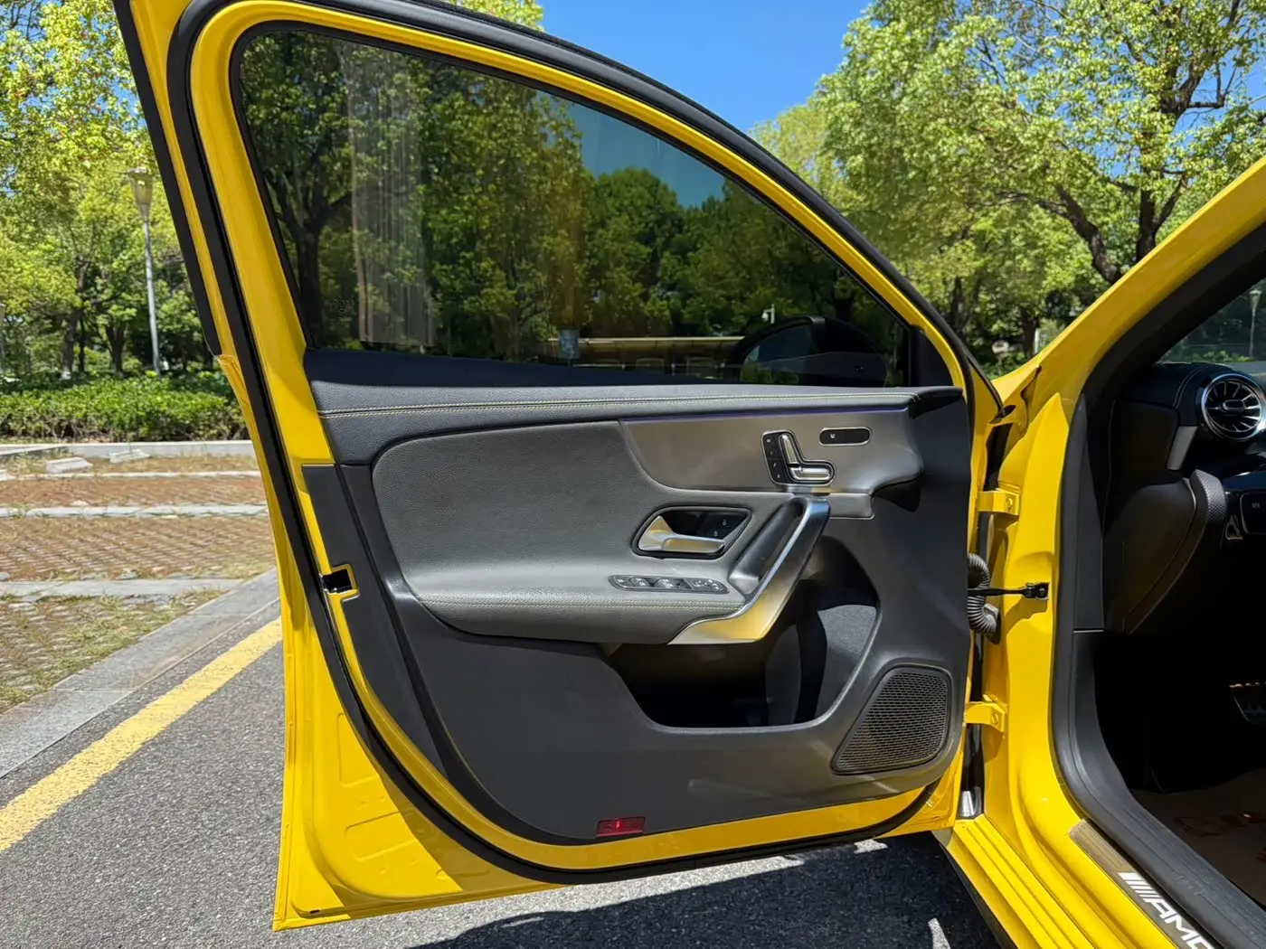 Mercedes-Benz A-Class AMG 2021 — Photo 11/18