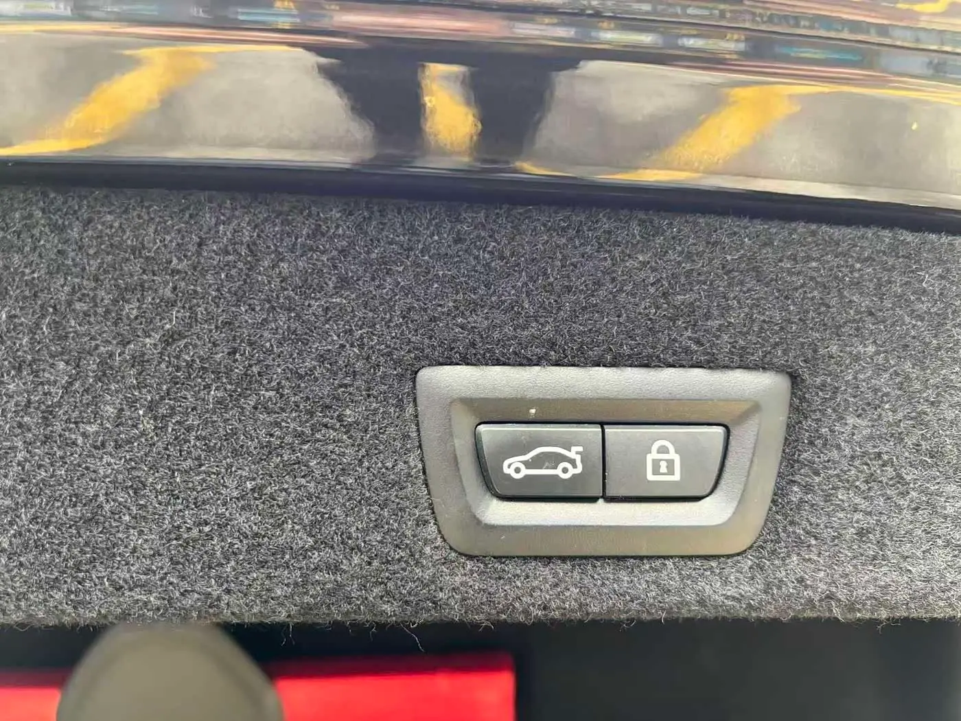BMW 7 Series 2021 — Photo 17/18