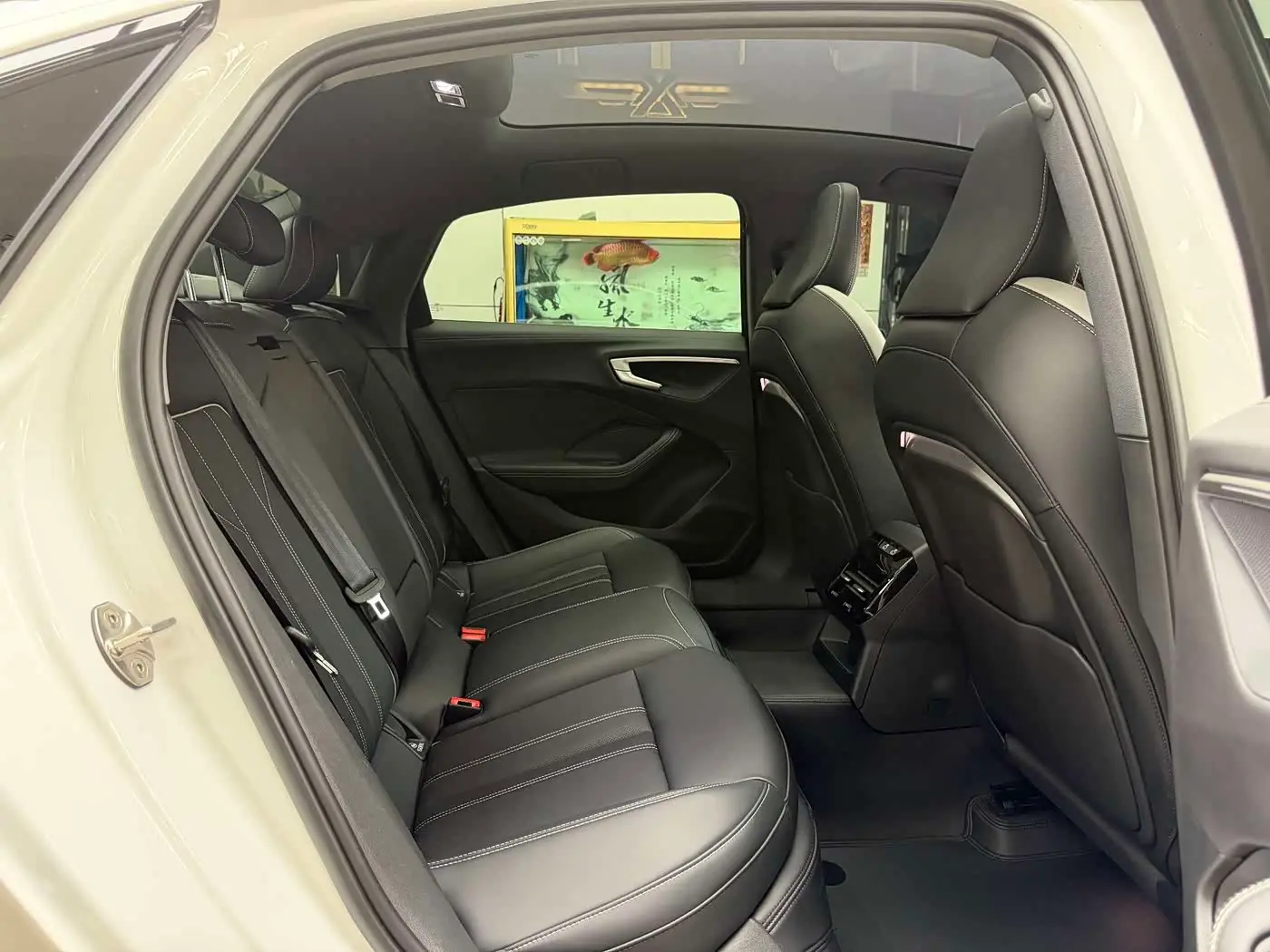 Audi A5L 2025 — Şəkil 19/20