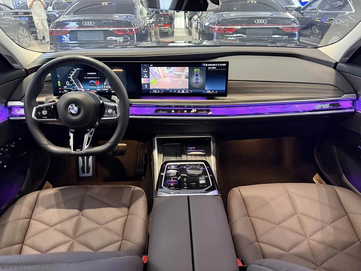 BMW 7 Series 2025 — Photo 7/18