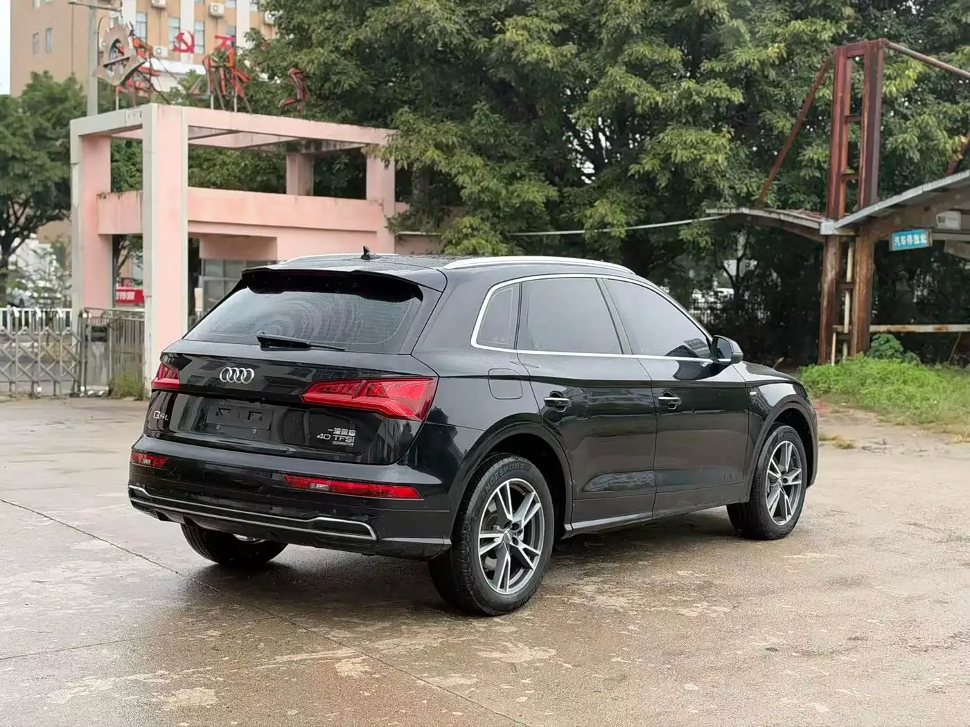 Audi Q5L 2018 — Фото 6/9