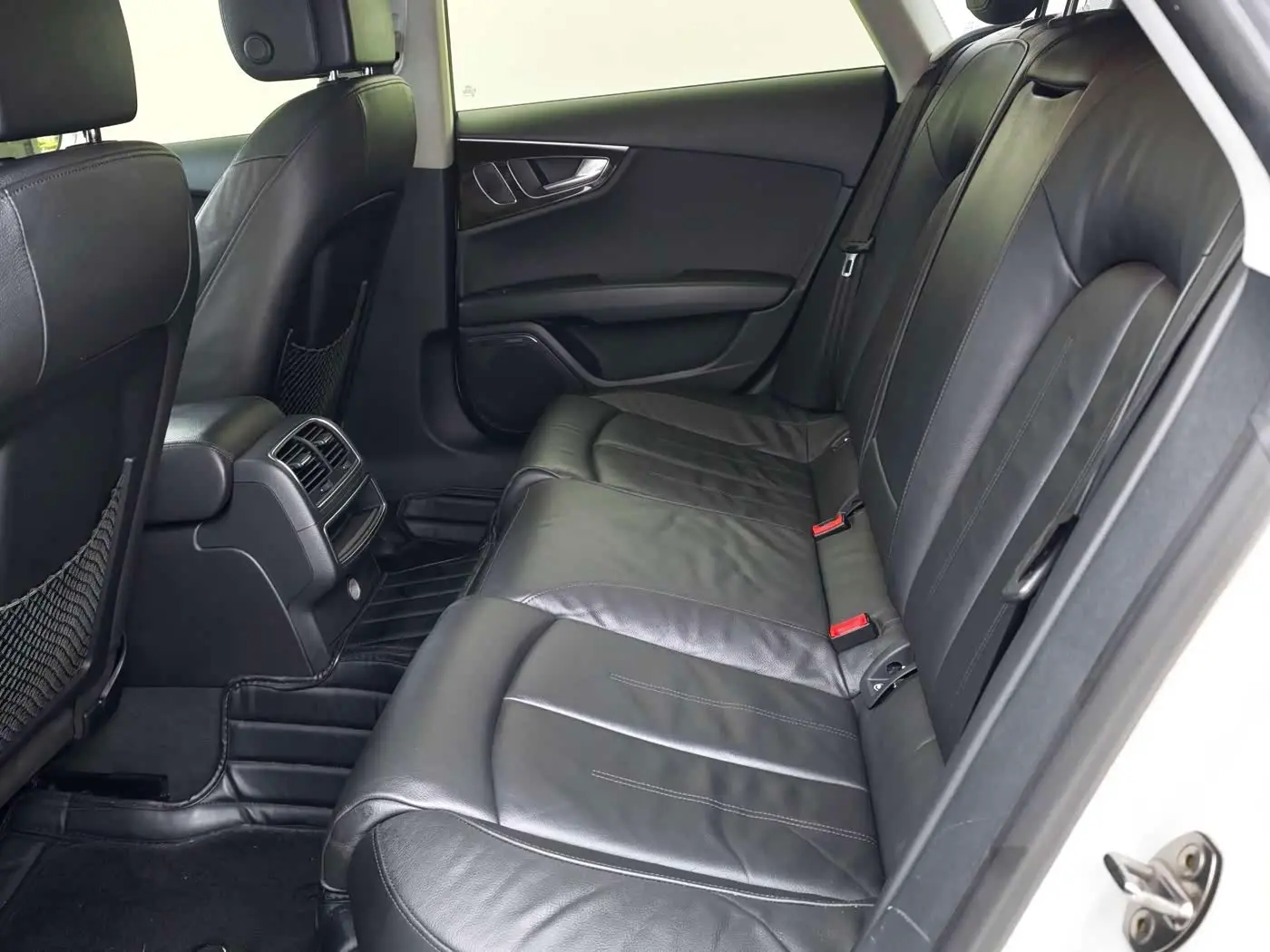 Audi A7 2014 — Şəkil 10/20