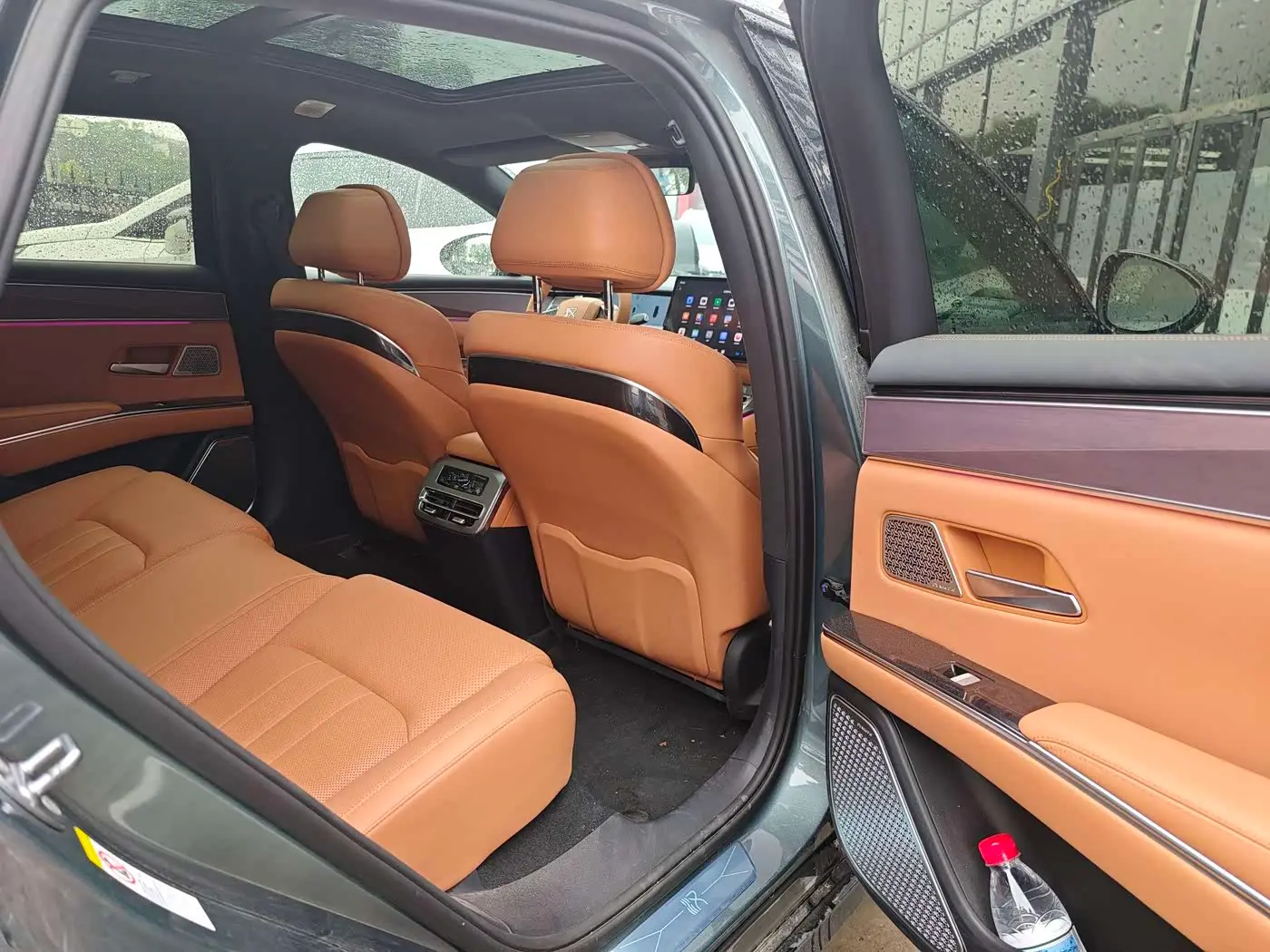 BYD Han L 2025 — Photo 5/18