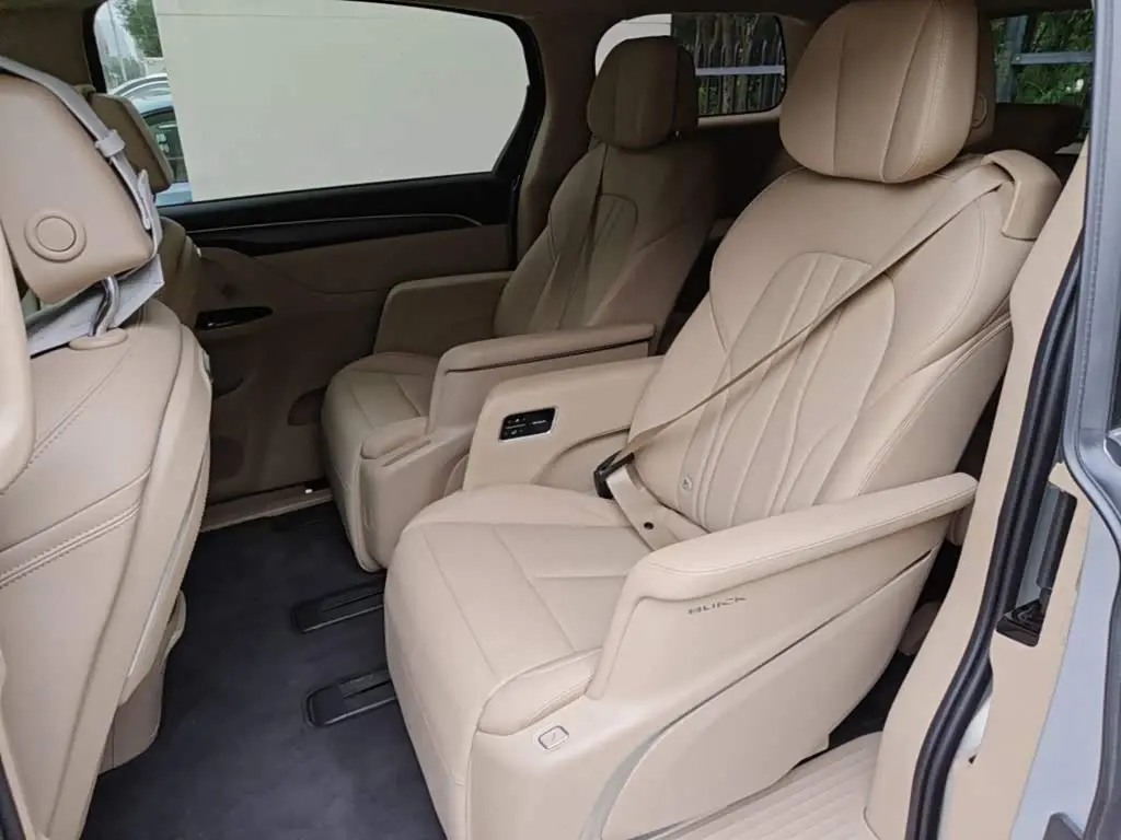 Buick GL8 New Energy 2025 — Şəkil 13/20
