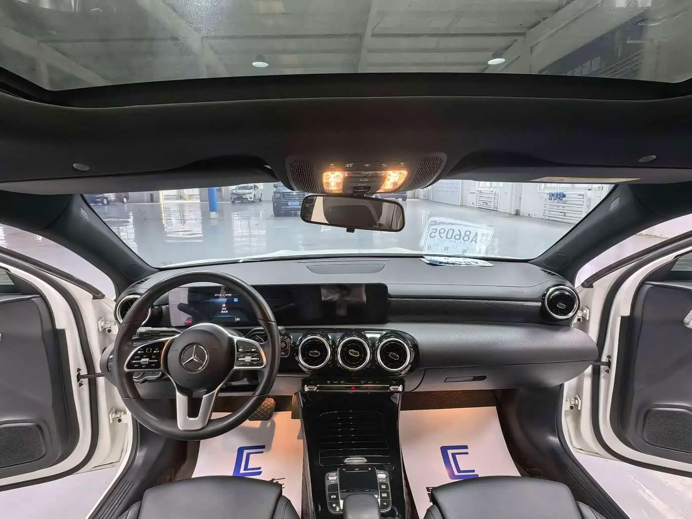 Mercedes-Benz A-Class 2021 — Photo 10/18