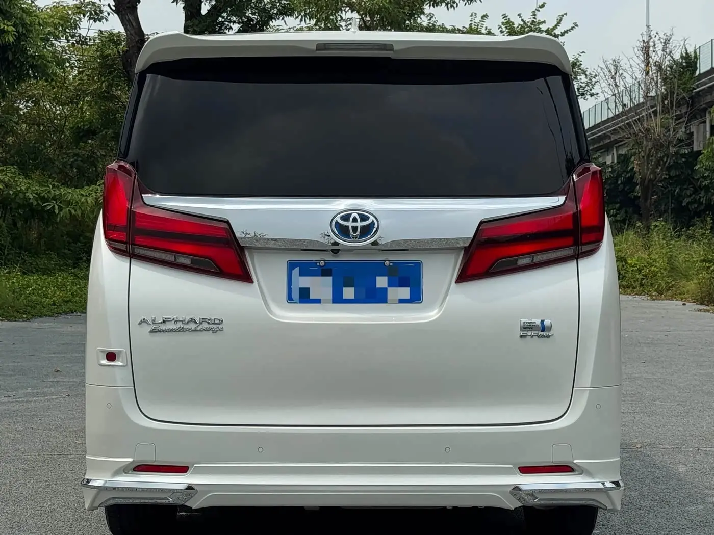 Toyota Alphard 2020 — Photo 5/18