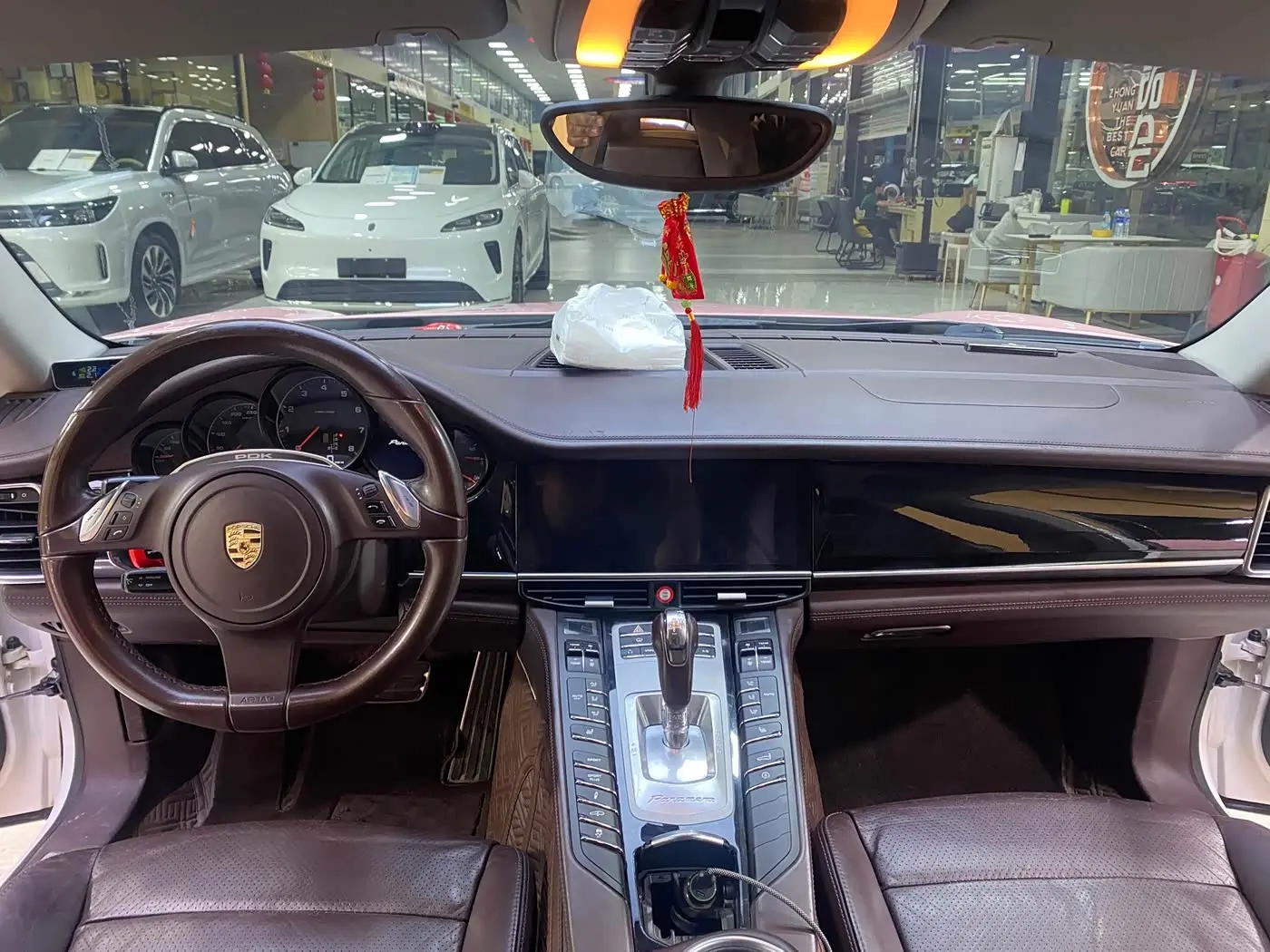 Porsche Panamera 2012 — Şəkil 18/20