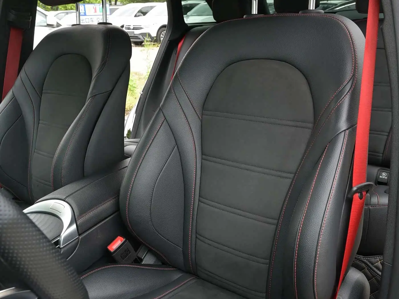 Mercedes-Benz GLC AMG 2022 — Photo 18/20