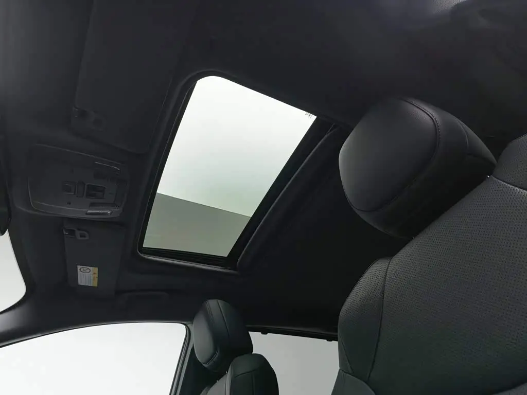 Toyota Sienna 2022 — Şəkil 14/20