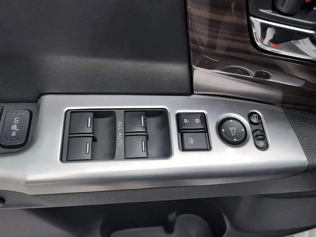 Honda Elysion 2017 — Photo 9/20