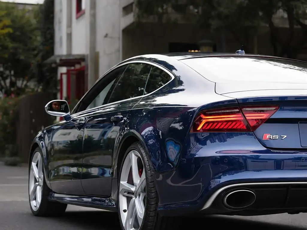 Audi RS 7 2016 — Photo 5/9