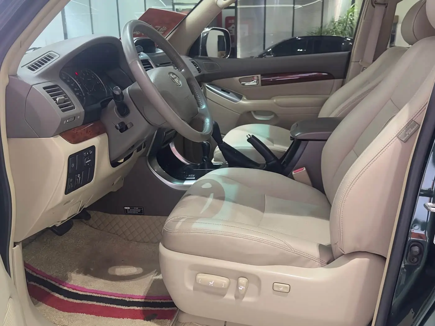 Toyota Prado 2008 — Photo 16/19