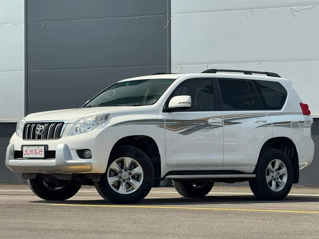 Toyota Prado 2013 — Şəkil 1/20