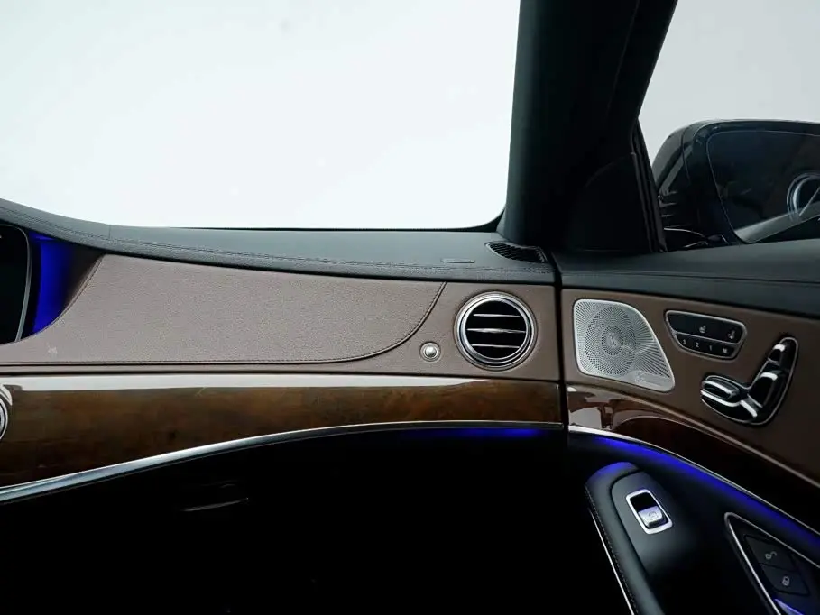 Mercedes-Benz S-Class 2014 — Photo 20/20