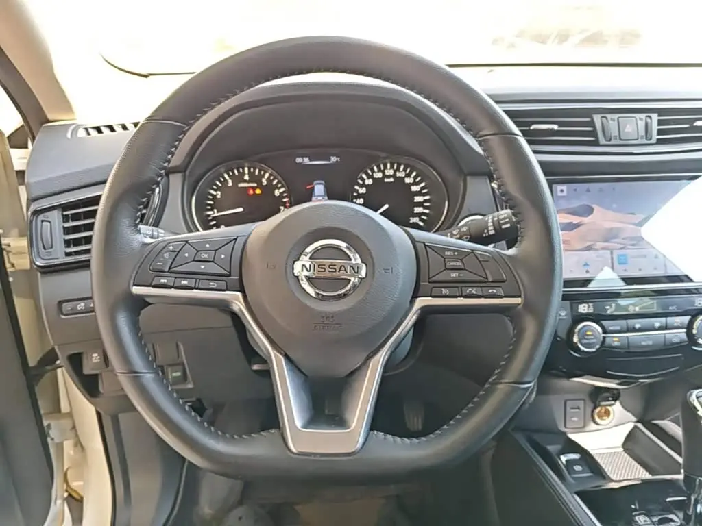 Nissan X-Trail 2023 — Фото 11/20